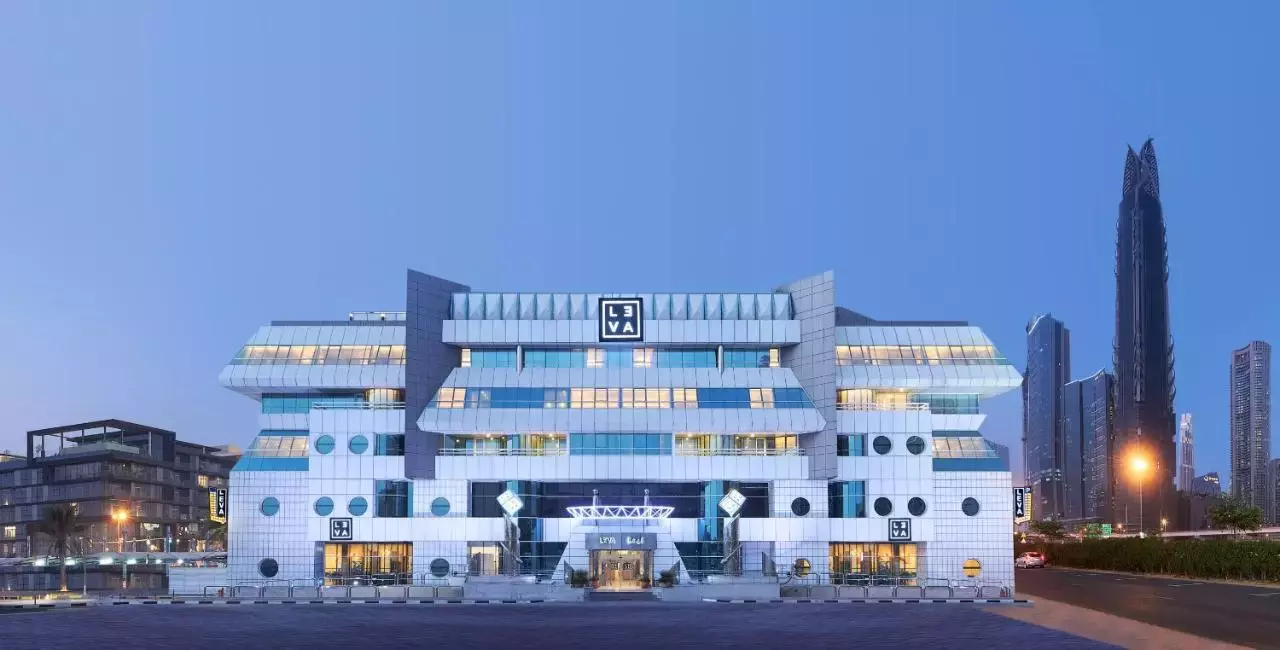 هتل لوا هتل اند سوئیتز